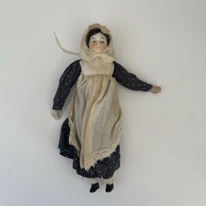 VINTAGE SMALL HERTWIG NANKING (?)
PORCELAIN DOLL blue white